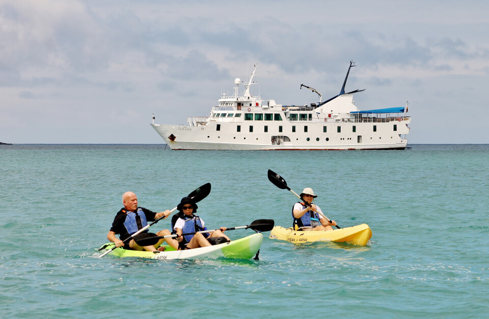 Galapagos islands activities: kayaking