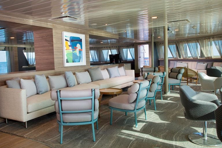 Yacht La Pinta's renovated bar lounge